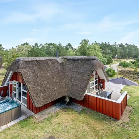 Сasa de vacaciones Gunloeg - 3-1km From The Sea By Interhome
